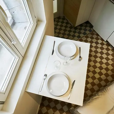 Functional Studio For Short ליל