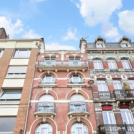 Functional Studio For Short *